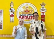 Shanty Denny & Dude Herlino Bawa “Bikin Laper” Trans TV Kunjungi Rumah Sambal Seruit Cabang Imam Mahbud Duri Pulo
